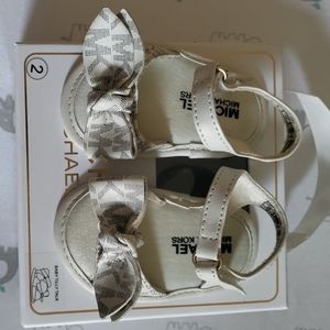 Michael Kors infant white and gold sandals size 2